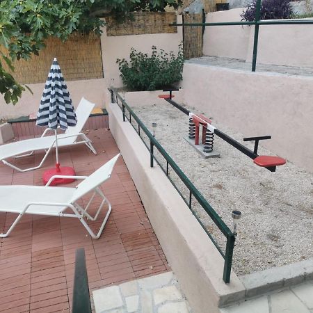 Big And Spacious Apartment In The Heart Of Omiš Exteriér fotografie