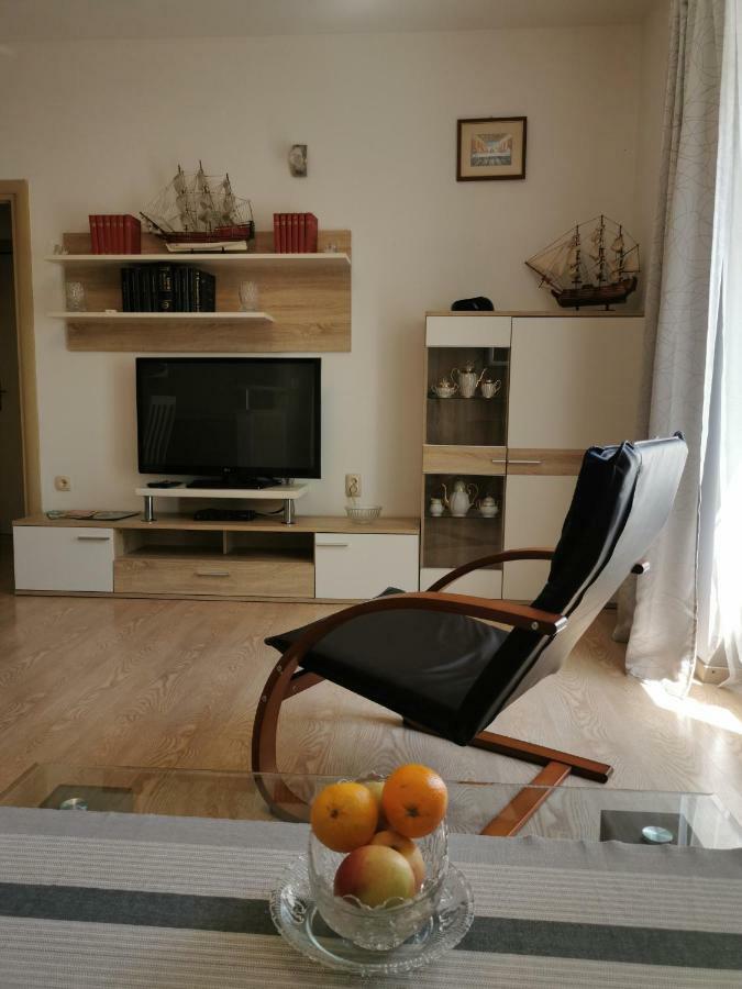Big And Spacious Apartment In The Heart Of Omiš Exteriér fotografie